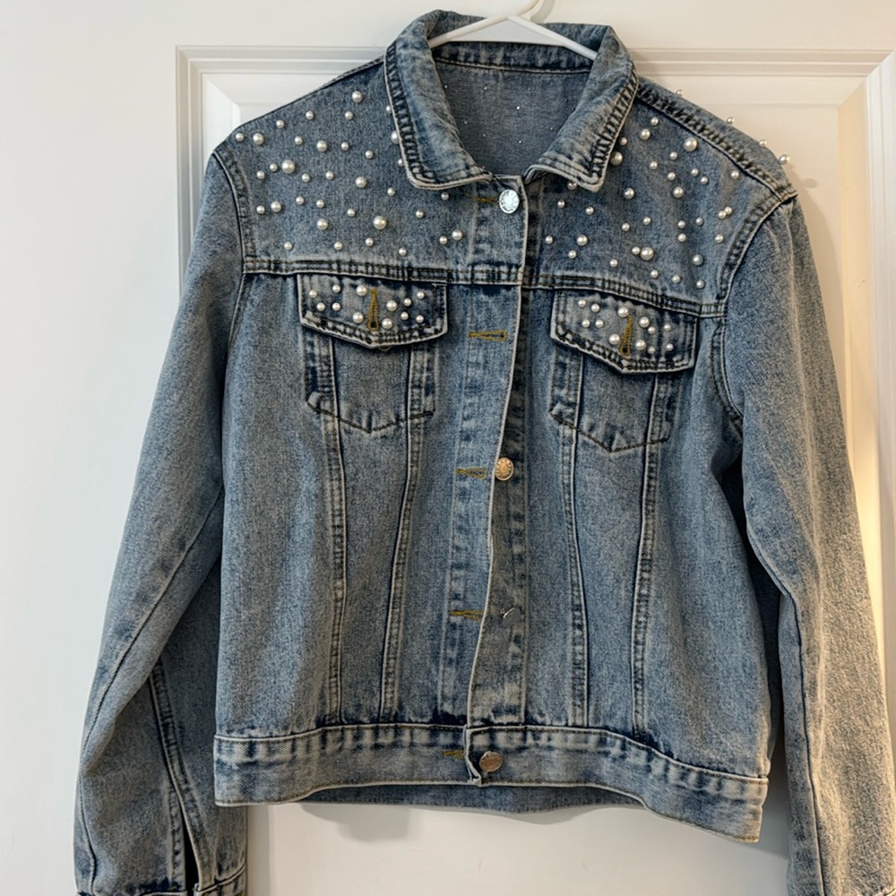 Denim Jacket with pearls